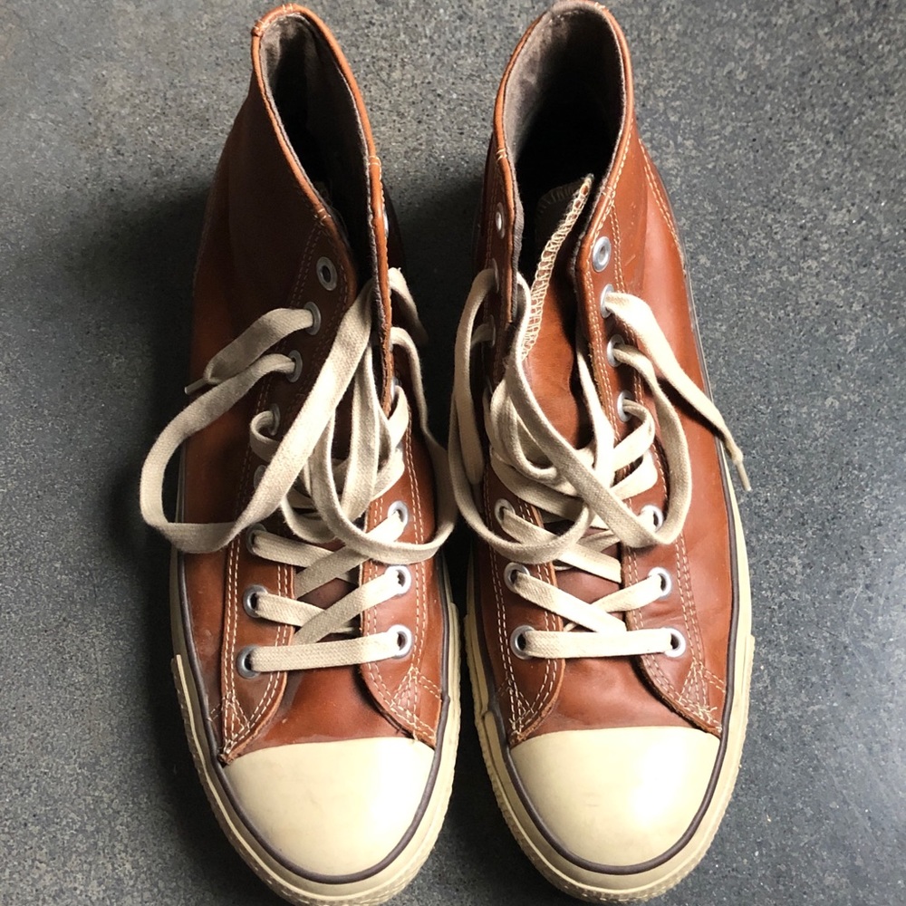 Men’s Classic Leather Converse